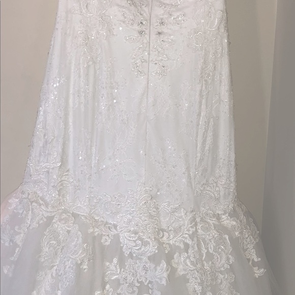 Wedding Dress from Kleinfeld (Say Yes To Dress) - Picture 4 of 16